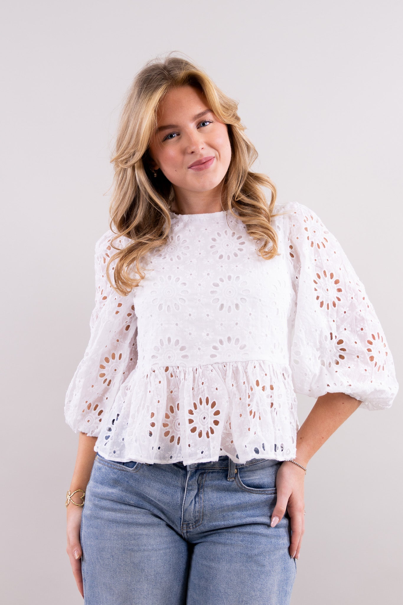 Nova broderie blouse
